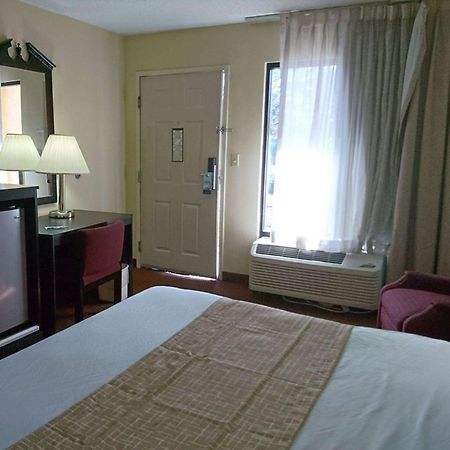 Travelodge By Wyndham Knoxville East Bagian luar foto